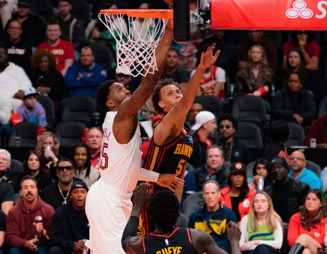 老鹰强势领跑东部第五 骑士季后赛或遇劲敌