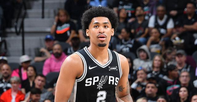 迪伦-哈珀17分助马刺轻取76人 畅谈新秀墙困扰